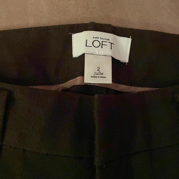 Green pants - Picture 2 of 5